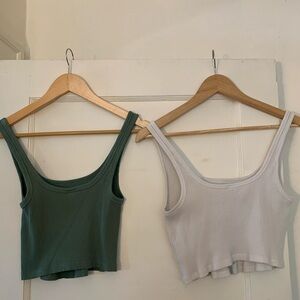 Bundle of Old Navy Ribbed Crop Tanks
